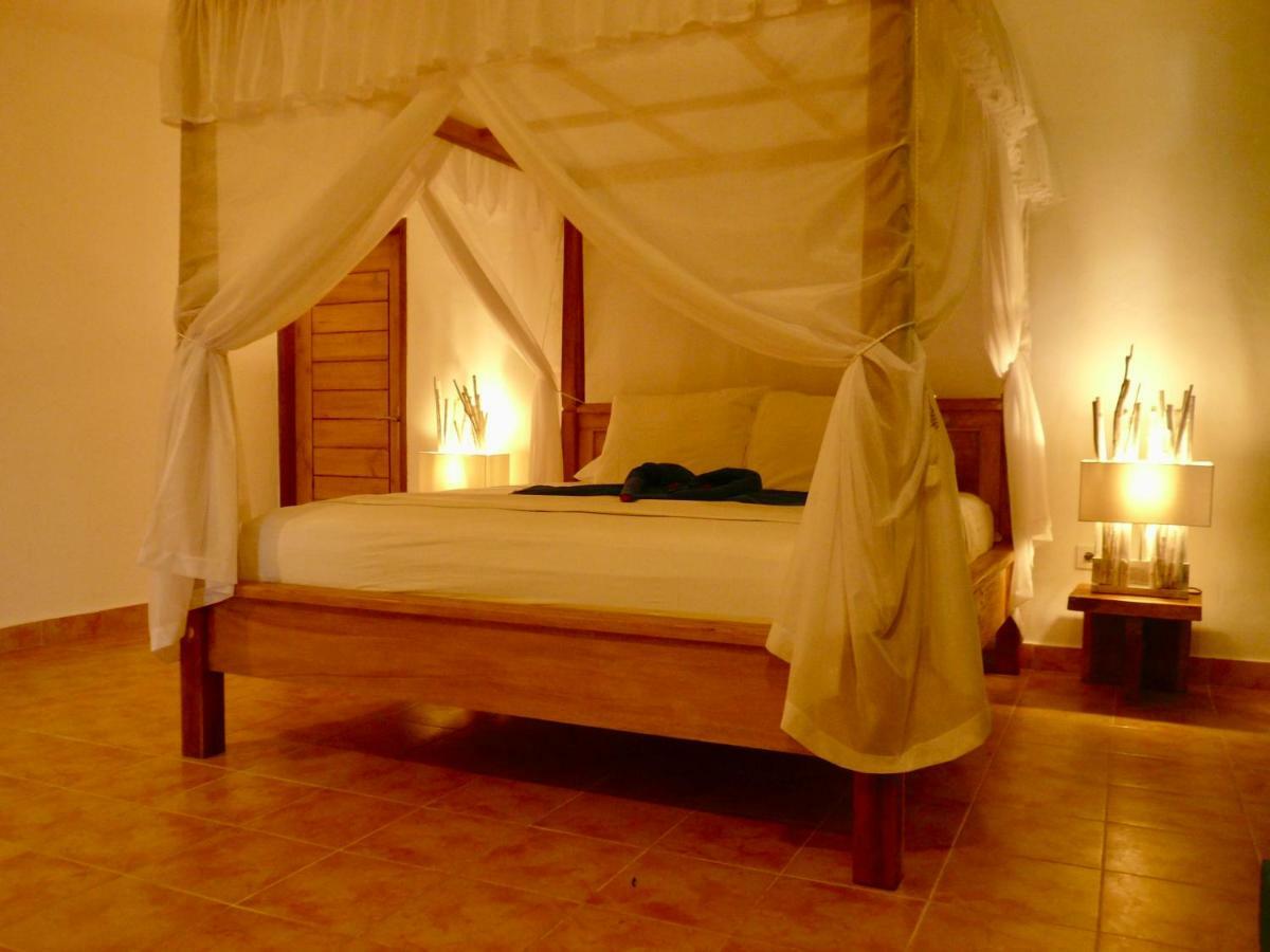 Vienna Beach Resort Amed Esterno foto